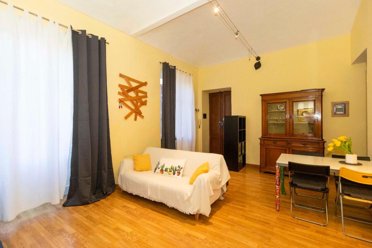Porta Nuova & San Salvario Roomy Flat Торино Екстериор снимка